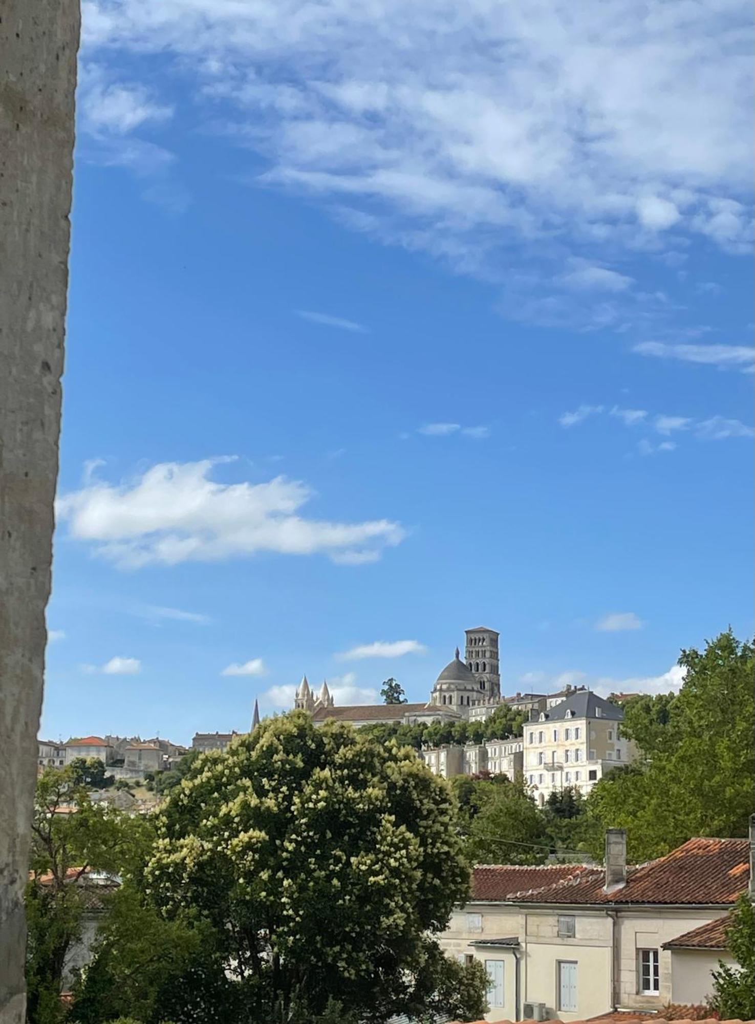 Le Bellevue - Spacieux Et Calme Angoulême Zewnętrze zdjęcie