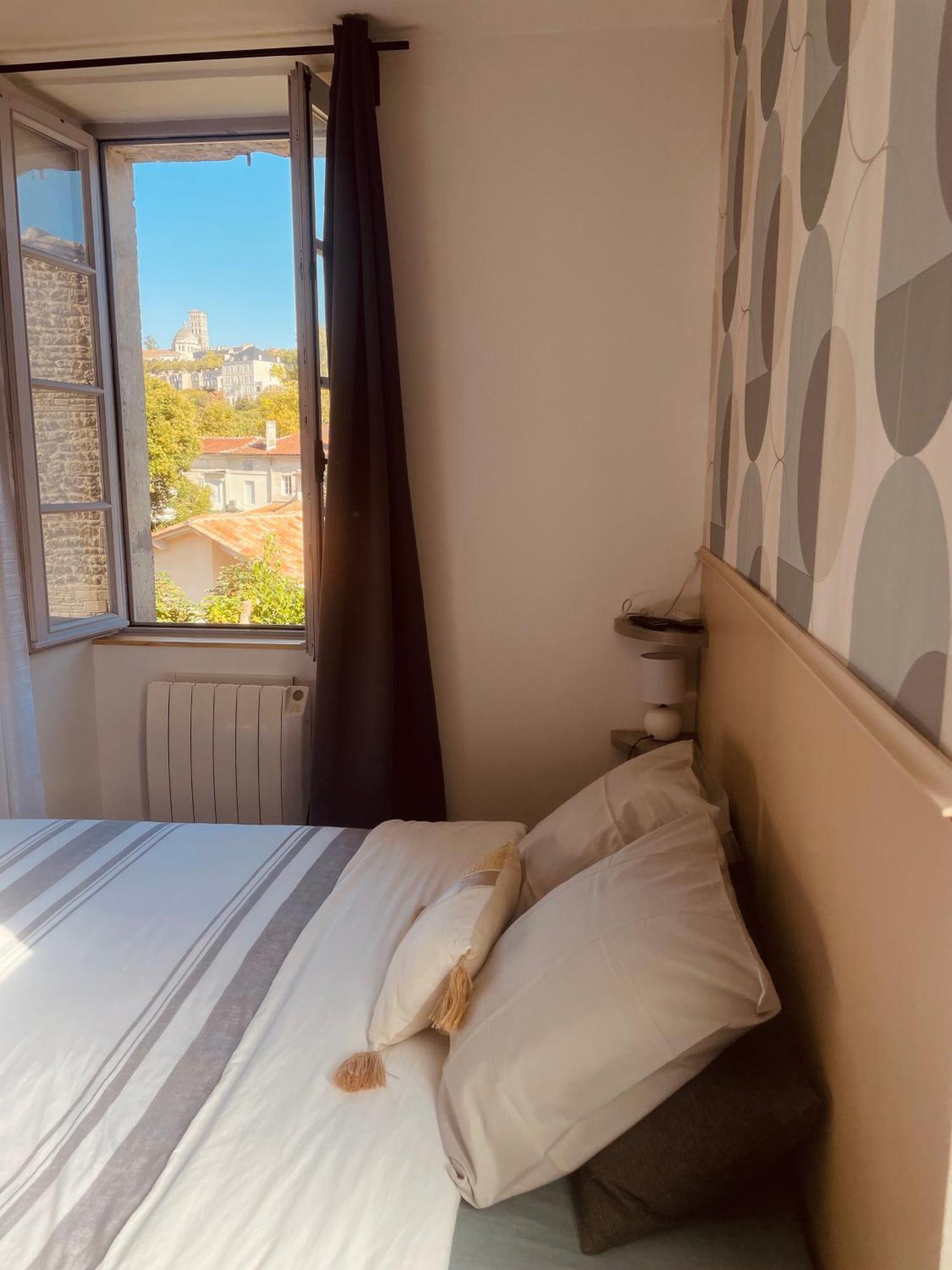 Le Bellevue - Spacieux Et Calme Angoulême Zewnętrze zdjęcie